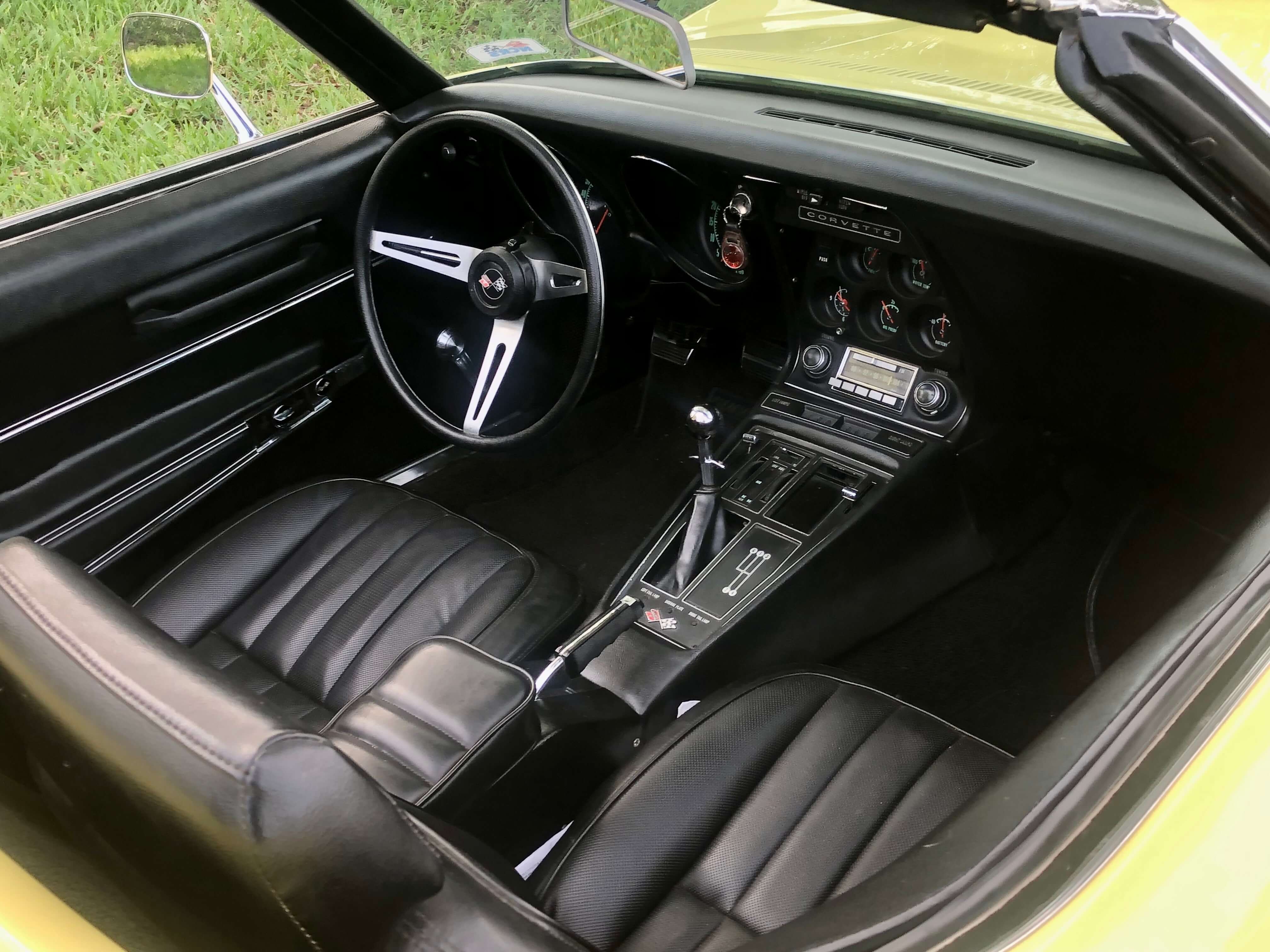 1968 Corvette 427 interior