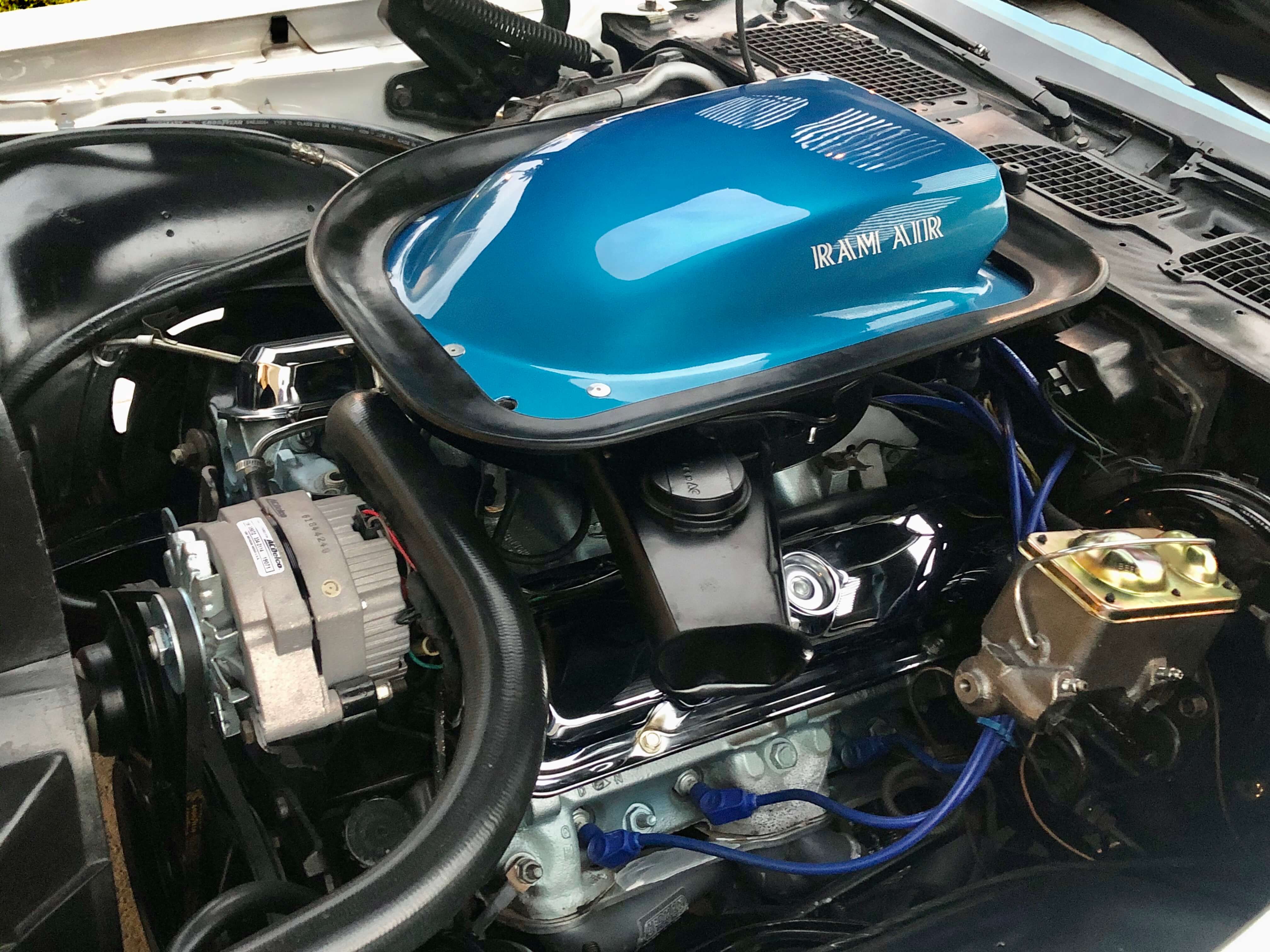 1970 Pontiac Trans Am engine